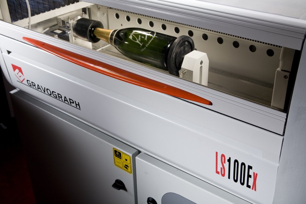 Introducing the LS100 Ex, a high speed laser engraving system